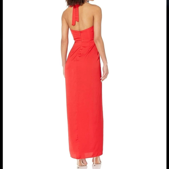 BCBGMAXAZRIA Milania Chain Link Red Berry Halter Maxi Dress Size 4 NWOT - Picture 3 of 15
